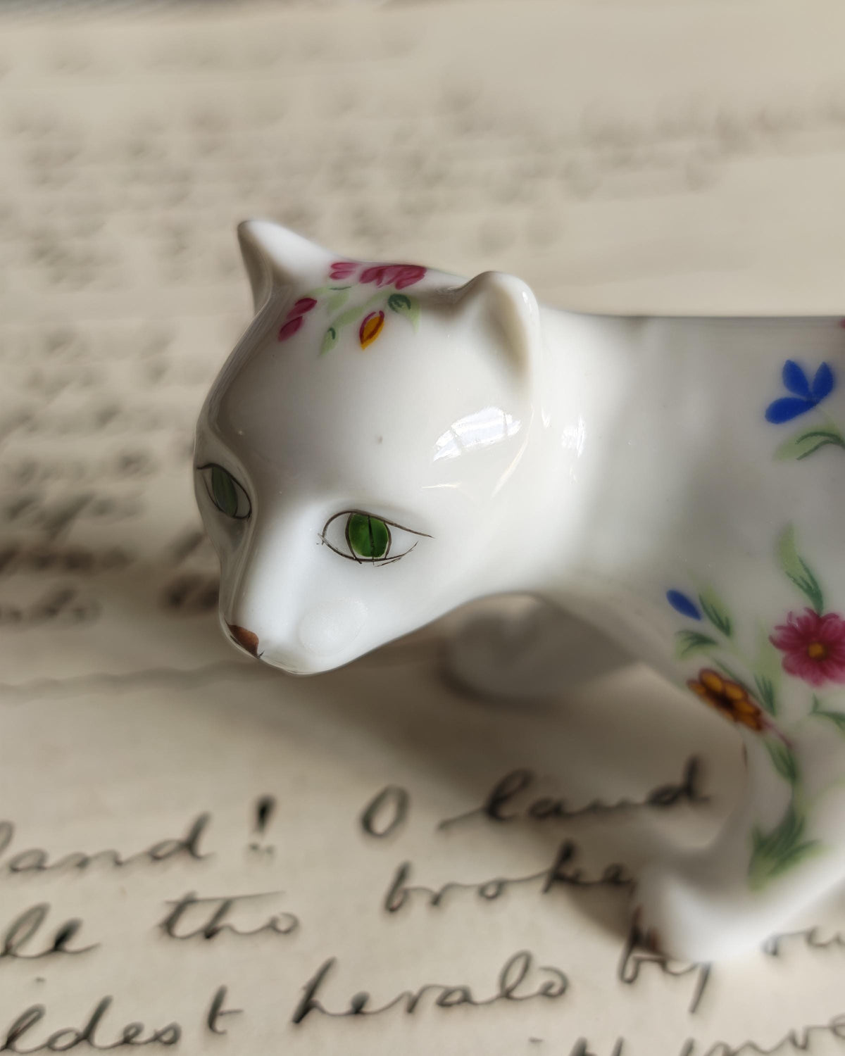 Vintage Franklin Mint Faience Cat 1988 | Curio Cabinet Cats Floral Figurine