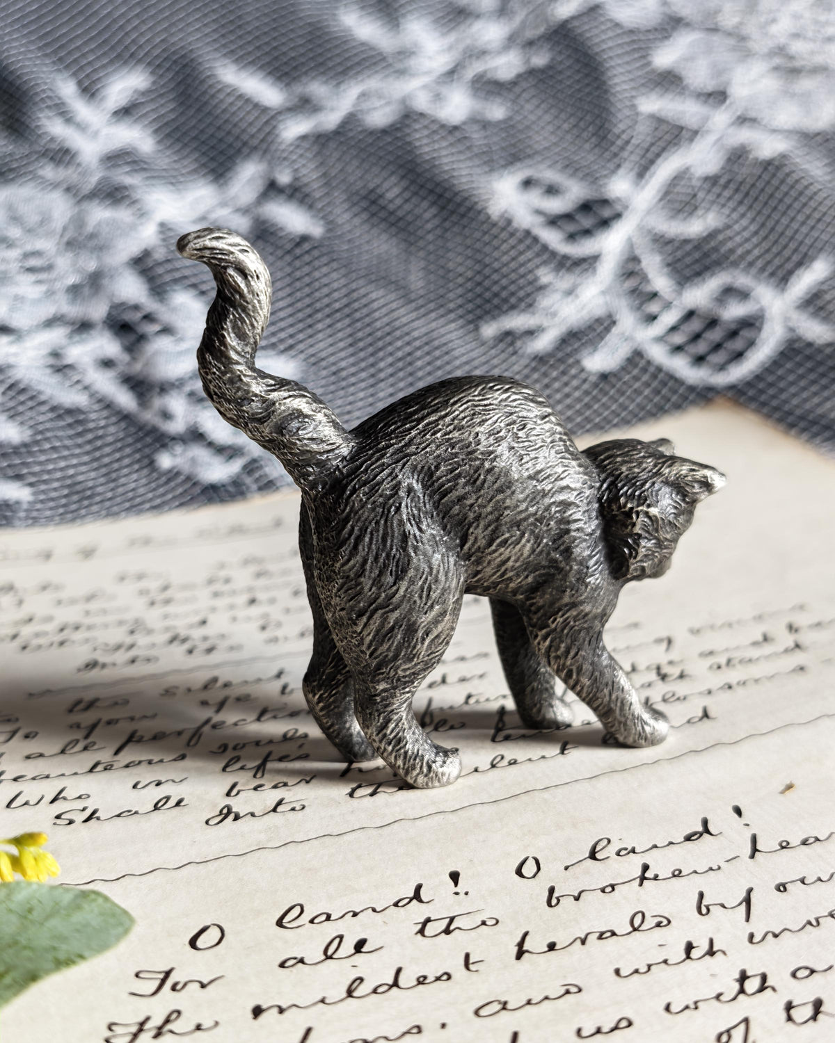 Franklin Mint Colonial Pewter Cat 1988 | Curio Cabinet Cats Figurine