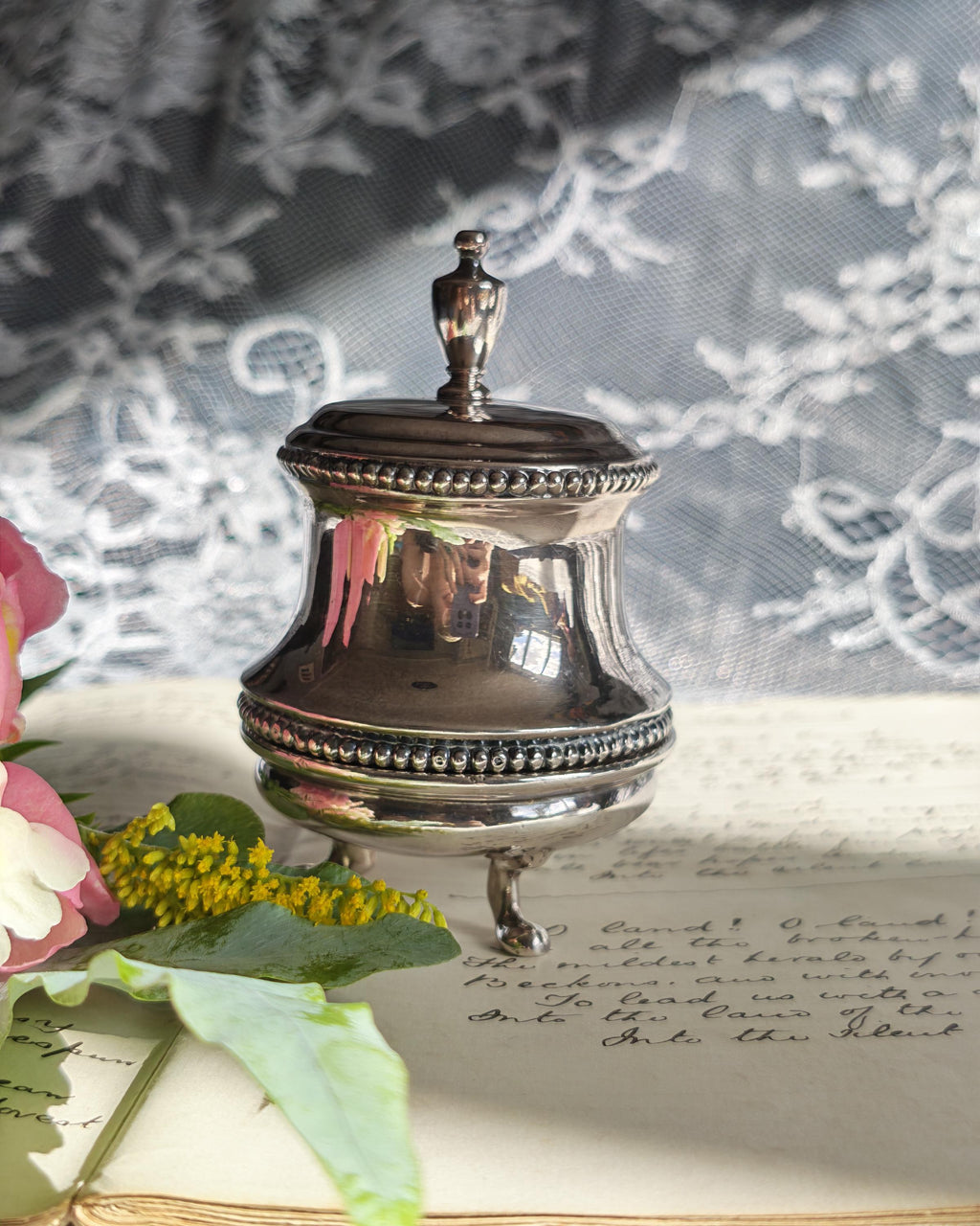 Vintage Ronson Varaflame Empire Hidden Table Lighter | Silver Plate 1960s USA