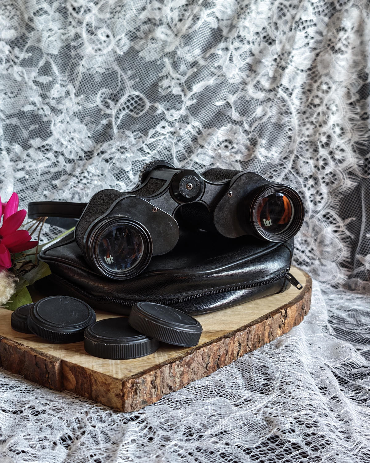 Vintage Halina Sightseer 8x30 Binoculars with Case & Lens Caps | Retro Bird Watching Field Glasses