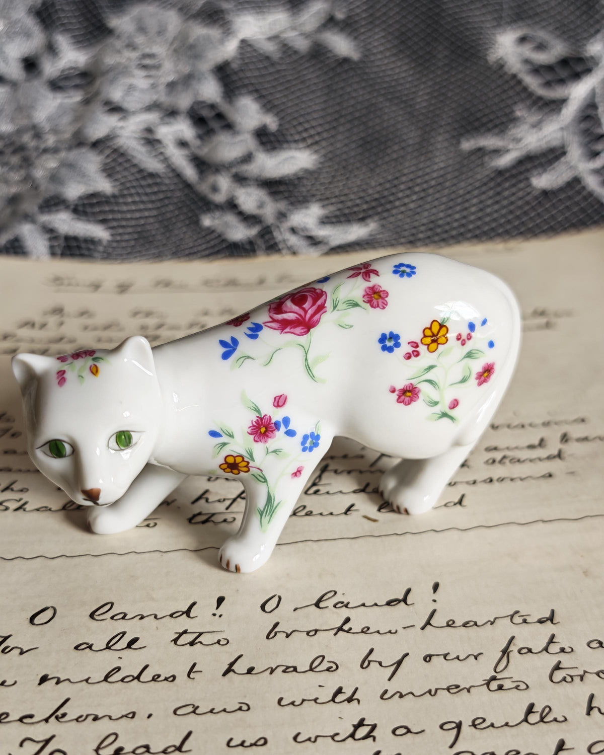 Vintage Franklin Mint Faience Cat 1988 | Curio Cabinet Cats Floral Figurine