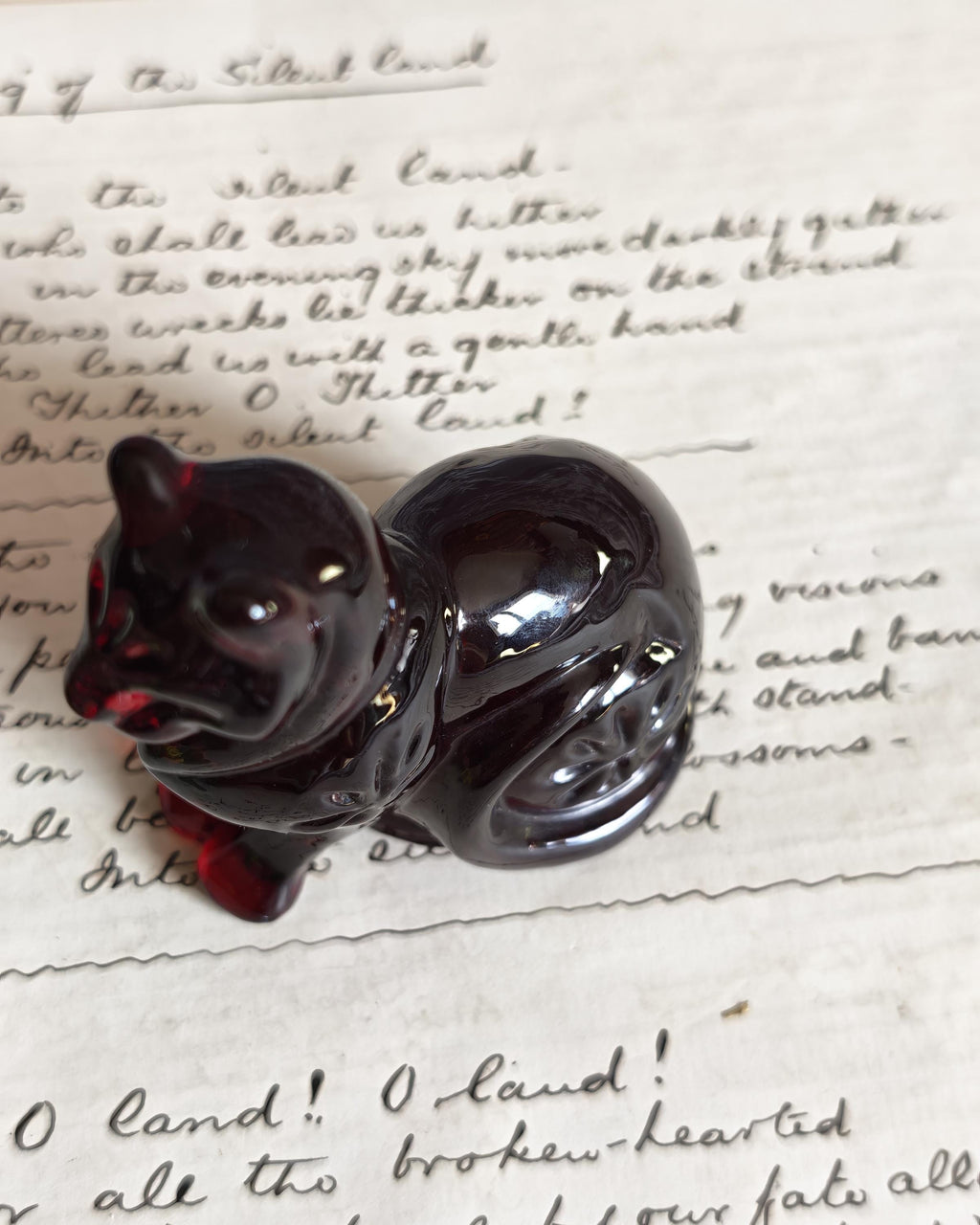 Rare Franklin Mint Ruby Glass Cat | Curio Cabinet Cats Figurine c1990
