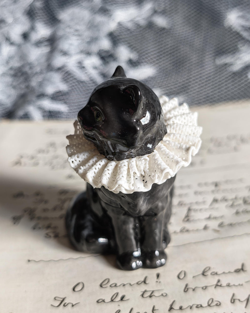 Franklin Mint Porcelain Lace Cat | Curio Cabinet Cats Vintage Figurine Rare