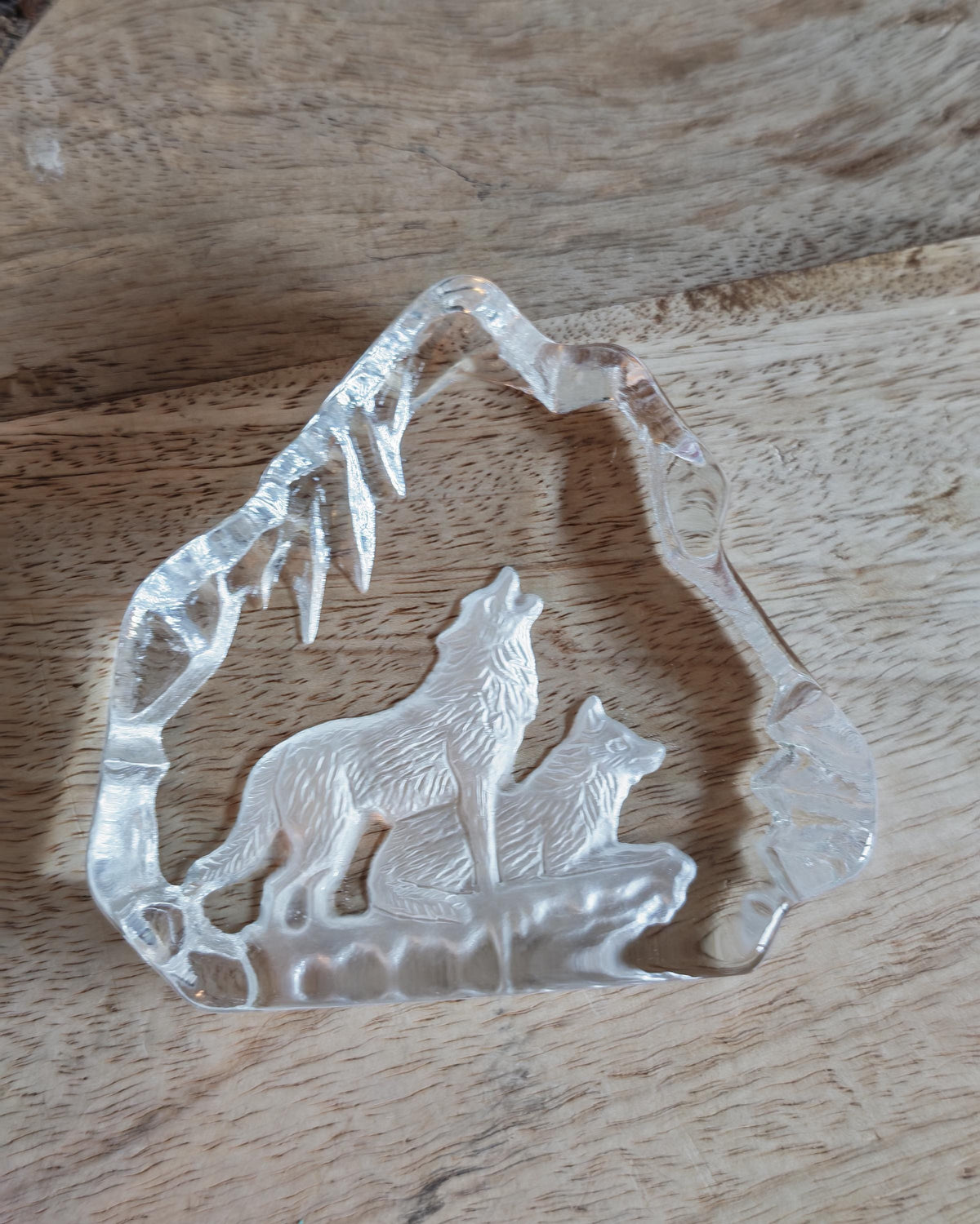 Vintage Glass Wolf Paperweight, Howling Wolves Ornament, Frosted Glass Wildlife Figurine, Woodland Decor