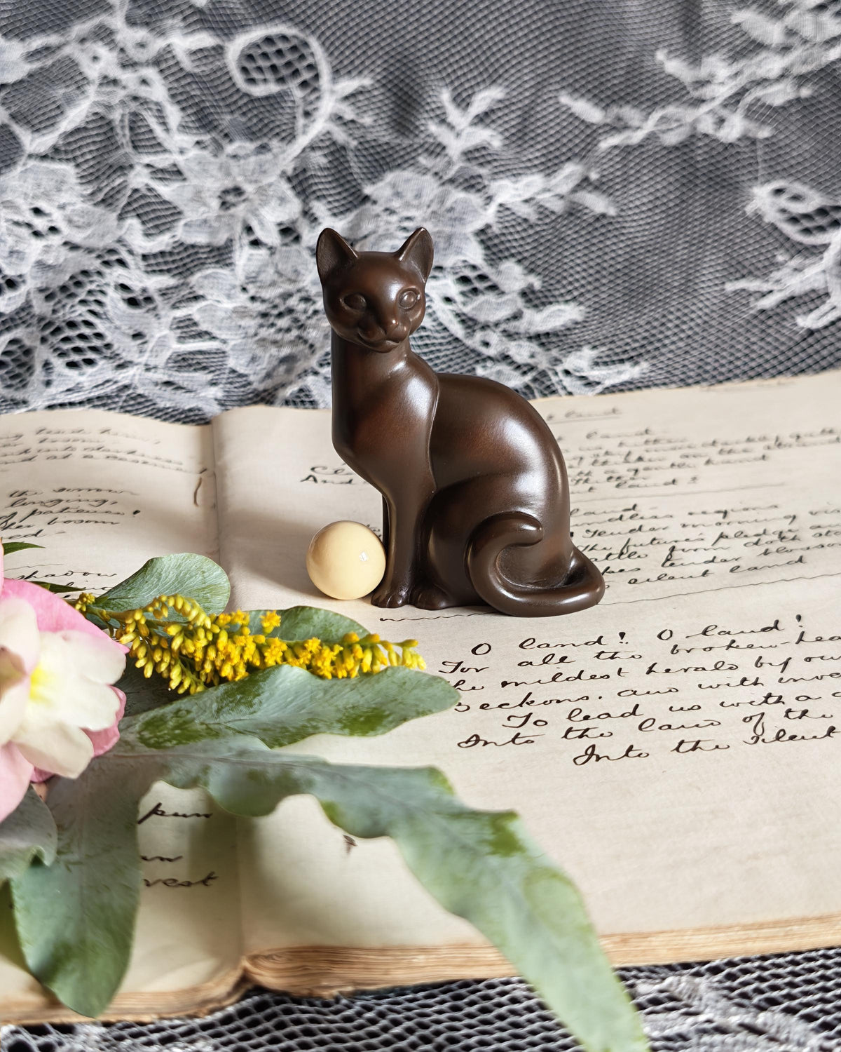 Franklin Mint Art Deco Bronze Cat Curio Cabinet Cats Vintage Figurine c1990