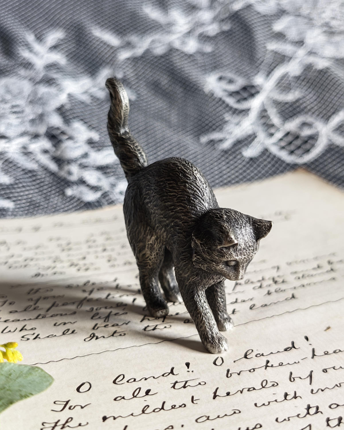 Franklin Mint Colonial Pewter Cat 1988 | Curio Cabinet Cats Figurine